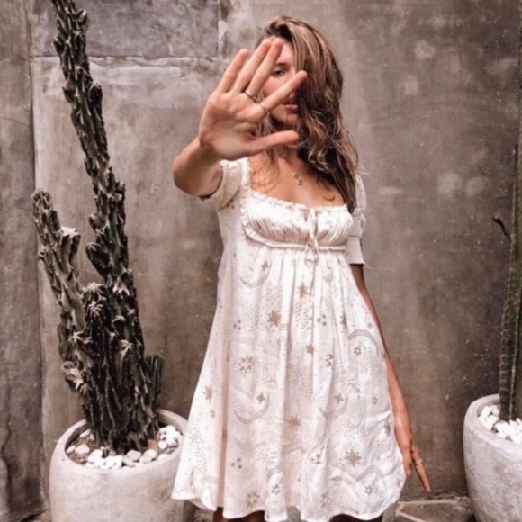 Beach Riot Virgo Celestial Puff Sleeve Baby Doll Dress Cream Gold - Picture 3 of 16